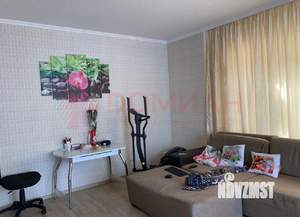 Дом 100м&sup2;, 2-этажный, участок 3 сот.  