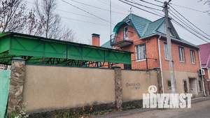 Дом 300м², 3-этажный, участок 3 сот.  