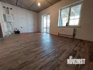 Дом 111м&sup2;, 2-этажный, участок 4 сот.  