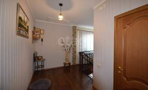 Дом 152м&sup2;, 2-этажный, участок 4 сот.  