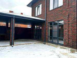 Дом 269м&sup2;, 3-этажный, участок 4 сот.  