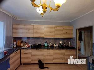 Дом 180м&sup2;, 2-этажный, участок 4 сот.  