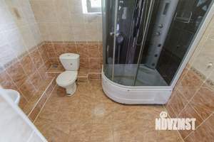 Дом 196м², 2-этажный, участок 7 сот.  