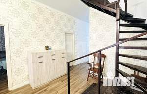 Дом 128м&sup2;, 2-этажный, участок 3 сот.  