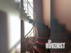 Коттедж 177м&sup2;, 2-этажный, участок 4 сот.  