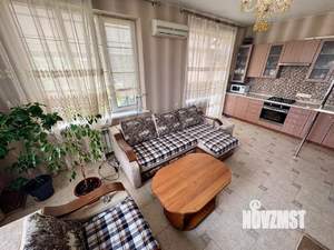 Дом 135м&sup2;, 2-этажный, участок 5 сот.  