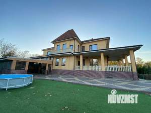 Дом 538м&sup2;, 3-этажный, участок 12 сот.  