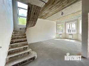 Дом 150м&sup2;, 2-этажный, участок 3 сот.  