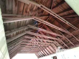 Дом 700м&sup2;, 3-этажный, участок 22 сот.  