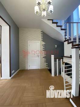 Дом 170м², 2-этажный, участок 3 сот.  