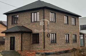 Дом 217м&sup2;, 2-этажный, участок 3 сот.  