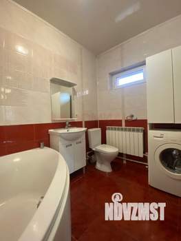 Дом 170м², 3-этажный, участок 3 сот.  