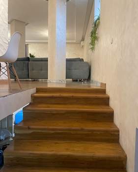 Дом 300м&sup2;, 2-этажный, участок 6 сот.  