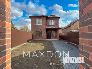 Дом 140м&sup2;, 2-этажный, участок 4 сот.  