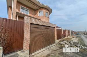 Дом 303м², 3-этажный, участок 6 сот.  