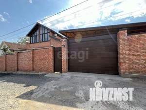 Дом 164м&sup2;, 3-этажный, участок 6 сот.  