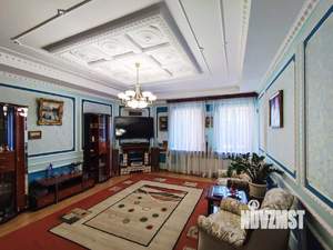 Дом 212м², 2-этажный, участок 1 сот.  