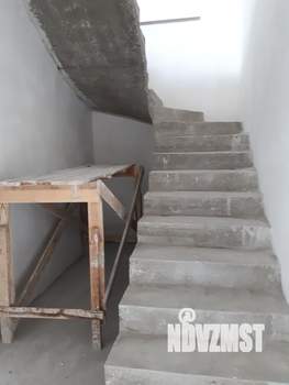 Дом 100м², 2-этажный, участок 2 сот.  