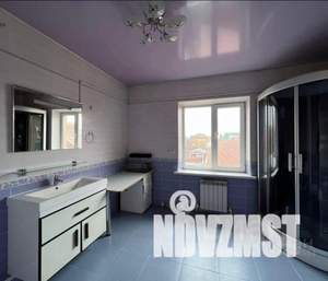 Дом 246м&sup2;, 2-этажный, участок 3 сот.  