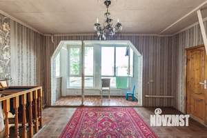 Дом 182м², 3-этажный, участок 3 сот.  