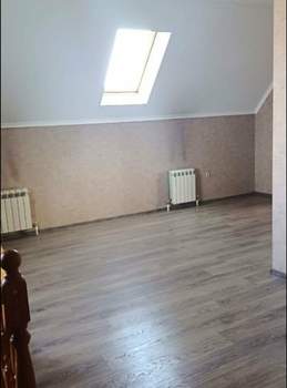 Дом 282м², 2-этажный, участок 5 сот.  