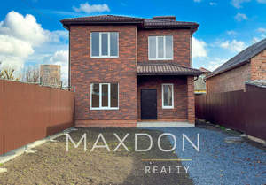 Дом 140м&sup2;, 2-этажный, участок 4 сот.  