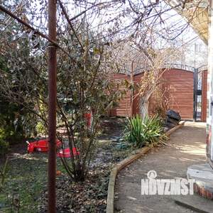 Дом 180м&sup2;, 2-этажный, участок 7 сот.  