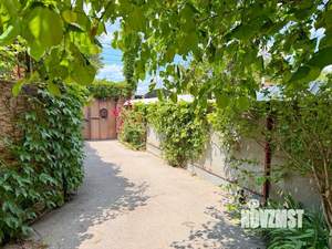 Дом 240м², 2-этажный, участок 3 сот.  