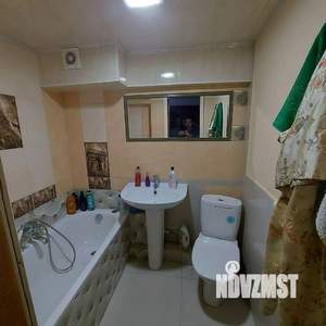 Дом 290м², 2-этажный, участок 3 сот.  