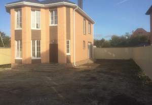 Дом 140м&sup2;, 2-этажный, участок 3 сот.  