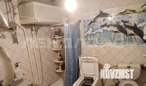 Дом 70м&sup2;, 2-этажный, участок 3 сот.  