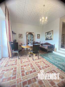 Таунхаус 174м&sup2;, 3-этажный, участок 1 сот.  