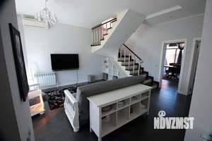 Дом 150м², 2-этажный, участок 3 сот.  