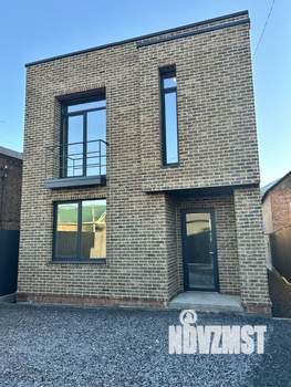 Дом 152м&sup2;, 2-этажный, участок 4 сот.  