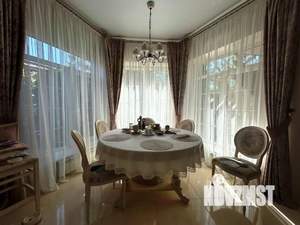 Дом 250м², 2-этажный, участок 4 сот.  