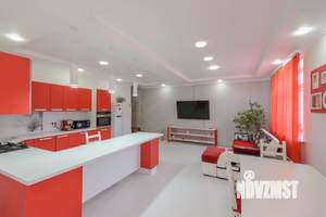 Дом 200м², 3-этажный, участок 6 сот.  
