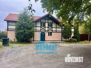 Дом 300м², 2-этажный, участок 15 сот.  