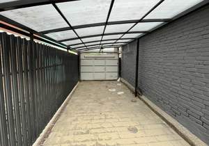 Дом 150м&sup2;, 2-этажный, участок 3 сот.  