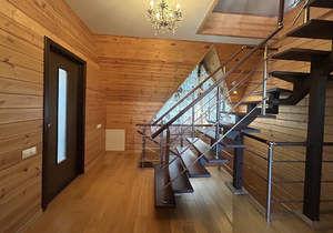 Дом 213м&sup2;, 3-этажный, участок 6 сот.  