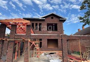 Дом 270м², 3-этажный, участок 4 сот.  