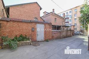 Дом 160м², 2-этажный, участок 1 сот.  