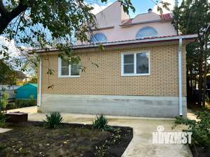 Дом 186м&sup2;, 3-этажный, участок 5 сот.  