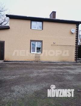 Дом 97м&sup2;, 2-этажный, участок 6 сот.  