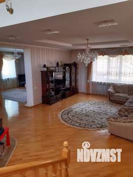 Дом 380м&sup2;, 3-этажный, участок 3 сот.  