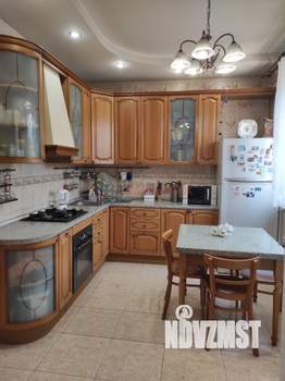 Дом 150м&sup2;, 2-этажный, участок 5 сот.  