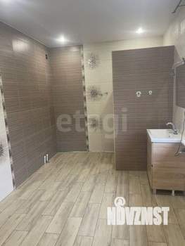 Дом 330м², 3-этажный, участок 6 сот.  