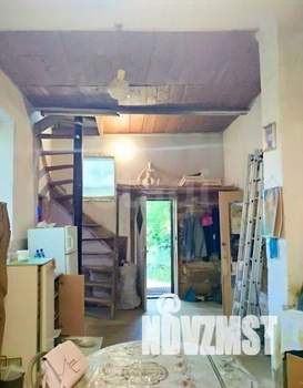 Дом 112м&sup2;, 2-этажный, участок 6 сот.  