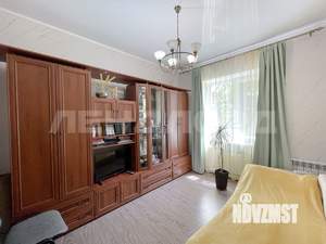 Дом 290м&sup2;, 2-этажный, участок 5 сот.  