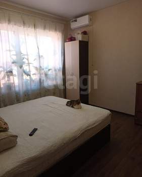 Дом 332м&sup2;, 2-этажный, участок 5 сот.  