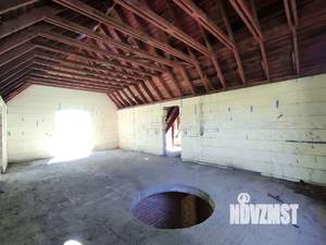 Дом 700м&sup2;, 3-этажный, участок 22 сот.  